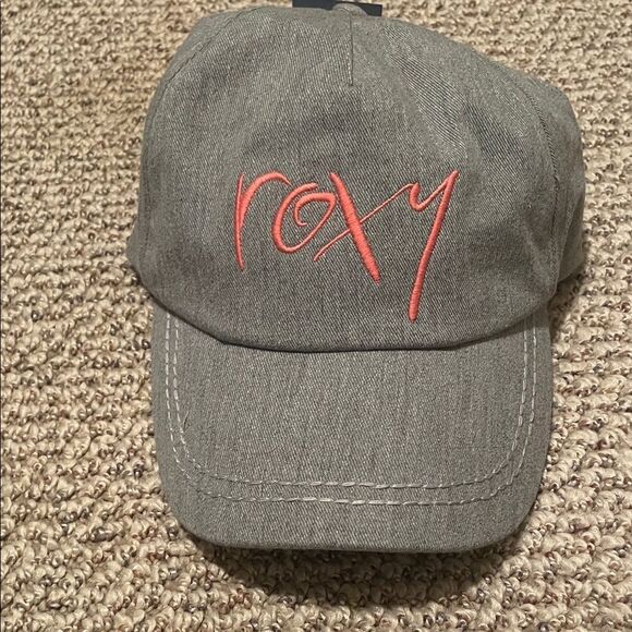 Roxy Women's Gray Hat with Pink Logo - Picture 1 of 4